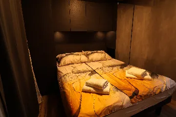 2-Bedroom Mobile Home in Drage, Croatia