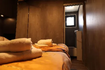 2-Bedroom Mobile Home in Drage, Croatia