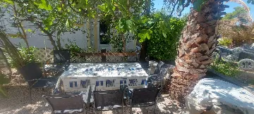 3-Bedroom Villa in Vir for Up to 7 Guests