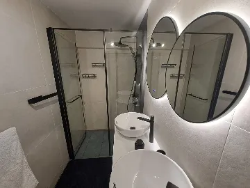 3-Bedroom Villa in Vir for Up to 7 Guests