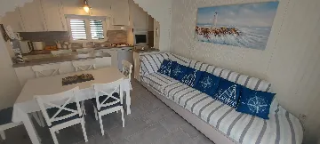 3-Bedroom Villa in Vir for Up to 7 Guests