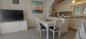 3-Bedroom Villa in Vir for Up to 7 Guests