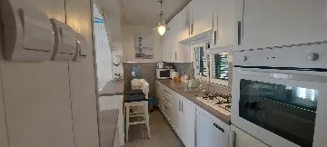 3-Bedroom Villa in Vir for Up to 7 Guests