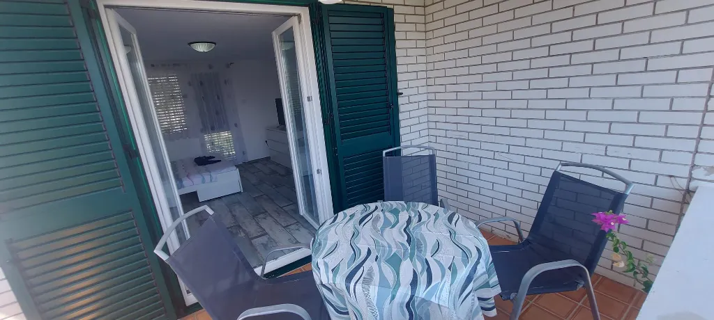 3-Bedroom Villa in Vir for Up to 7 Guests