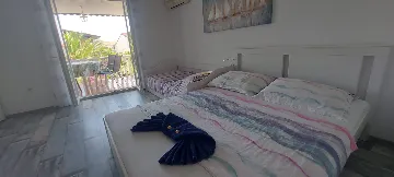 3-Bedroom Villa in Vir for Up to 7 Guests