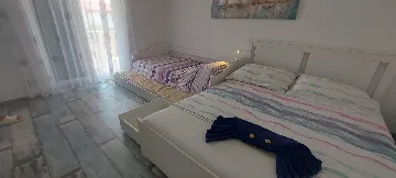 3-Bedroom Villa in Vir for Up to 7 Guests