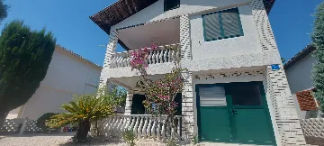 3-Bedroom Villa in Vir for Up to 7 Guests