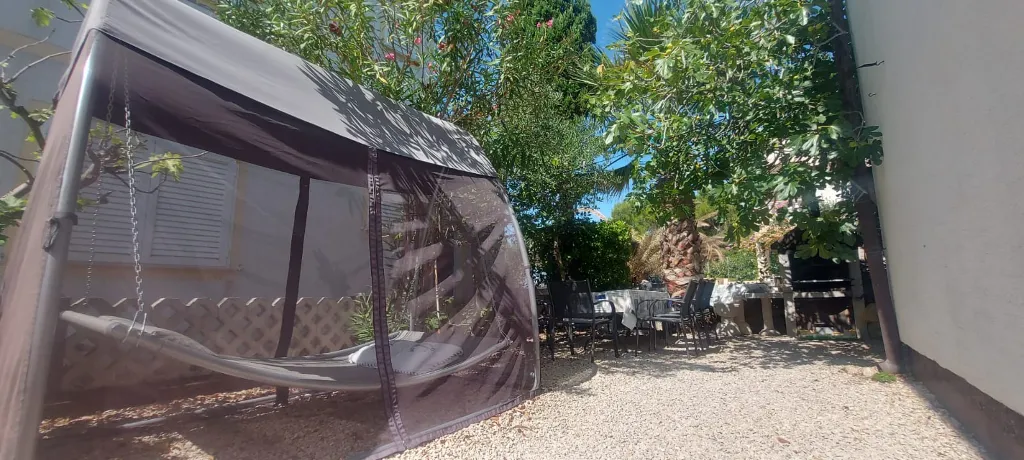 3-Bedroom Villa in Vir for Up to 7 Guests