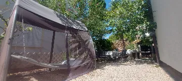 3-Bedroom Villa in Vir for Up to 7 Guests