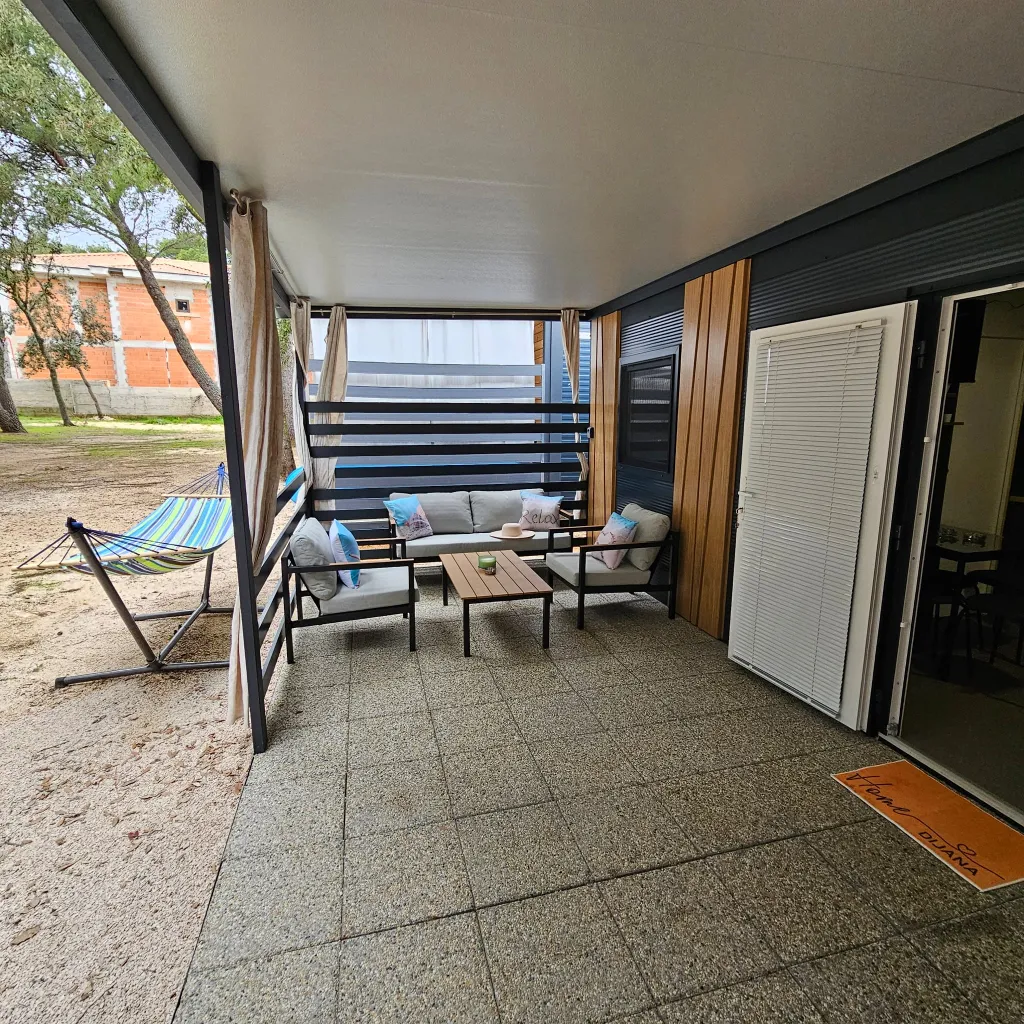 Mobile Home for 4-5 Guests in Pakostane, Croatia