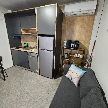 Mobile Home for 4-5 Guests in Pakostane, Croatia