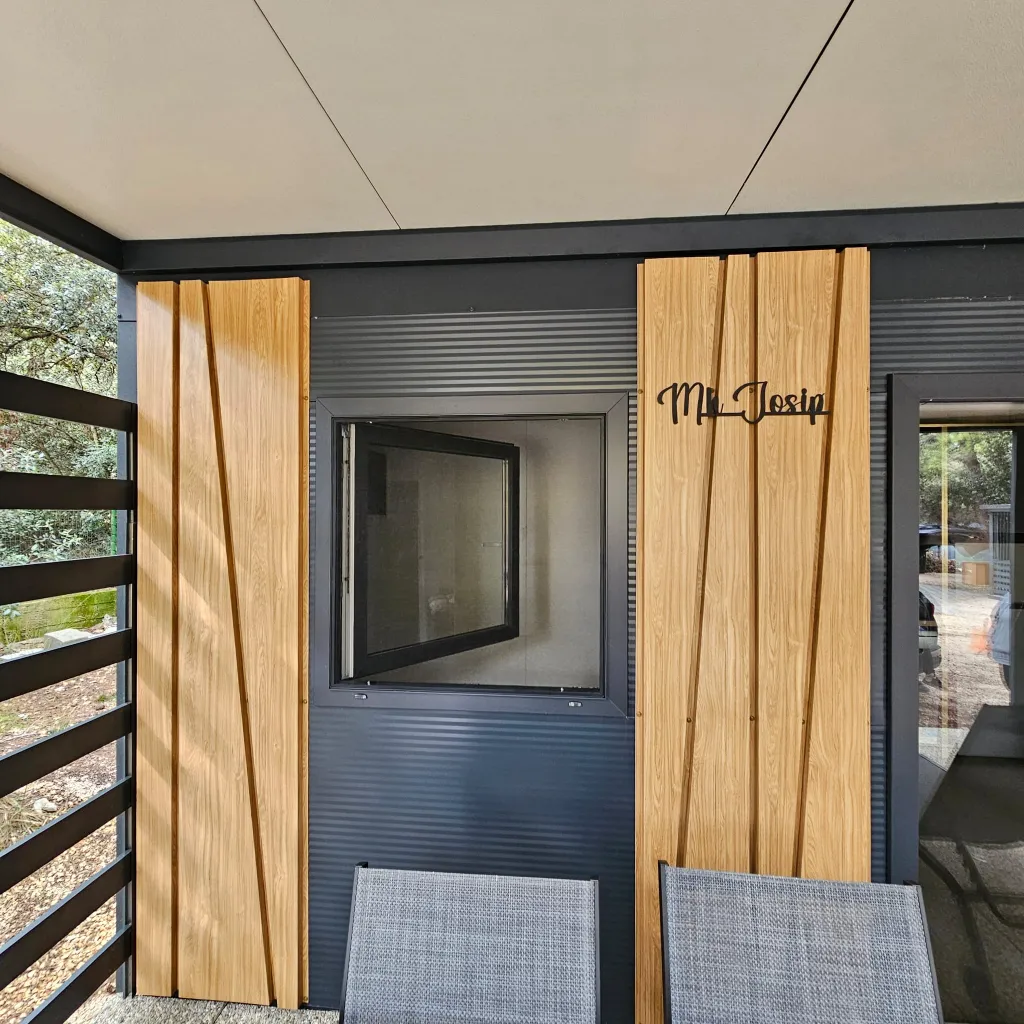 Mobile Home in Pakostane for 4 Guests (Up to 5)