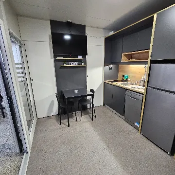 Mobile Home in Pakostane for 4 Guests (Up to 5)