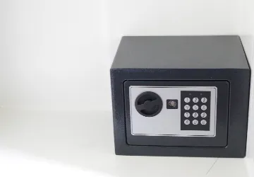 Split 1-Bedroom Apartment for 2 near Sandy Beach