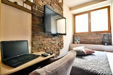 1-Bedroom Apartment in Vis for 2 Guests