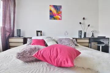 Split Balcony Apartment for 2 Guests