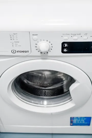 Split Balcony Apartment for 2 Guests