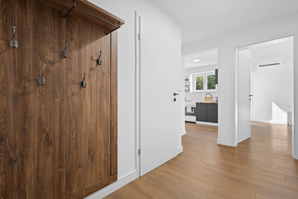 Two-Bedroom Apartment in Pula