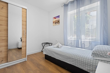 2-Bedroom Apartment in Pula for 4 Guests