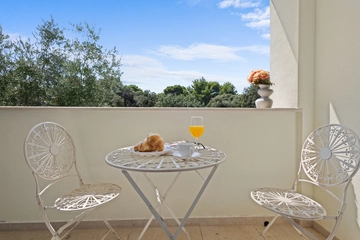 2-Bedroom Apartment in Pula for 4 Guests