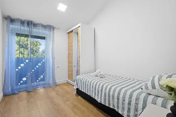 Two-Bedroom Apartment for 4 in Pula