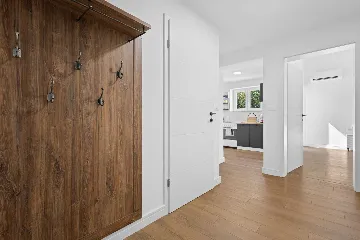 Two-Bedroom Apartment for 4 in Pula