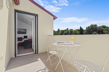 Two-Bedroom Apartment in Pula