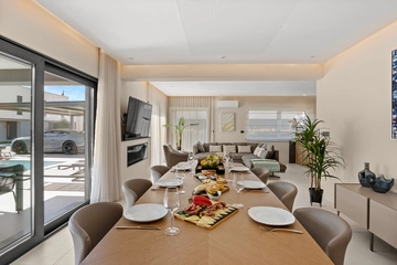 4-Bedroom Villa in Banjole for up to 8