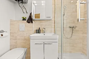 Medulin Apartment for 4 Guests with Terrace