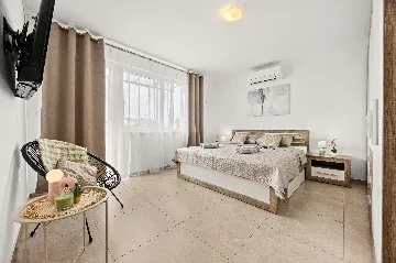 2-Bedroom Apartment in Medulin for 4 Guests