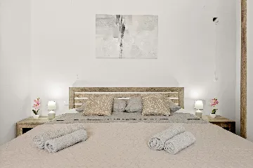 2-Bedroom Apartment in Medulin for 4 Guests