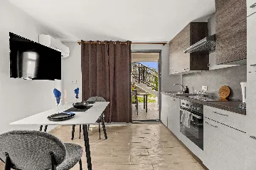 Medulin Studio Apartment for 2 Guests with Parking