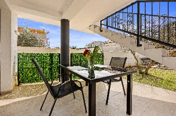 Medulin Studio Apartment for 2 Guests with Parking