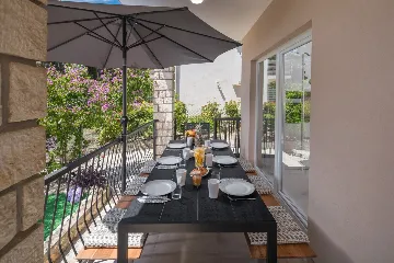 Rovinj 4-Bedroom House with Jacuzzi for 8