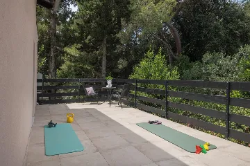 Rovinj 4-Bedroom House with Jacuzzi for 8