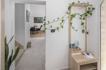 Rovinj 4-Bedroom House with Jacuzzi for 8