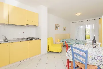 Sea View Apartment in Hvar for 3 Guests