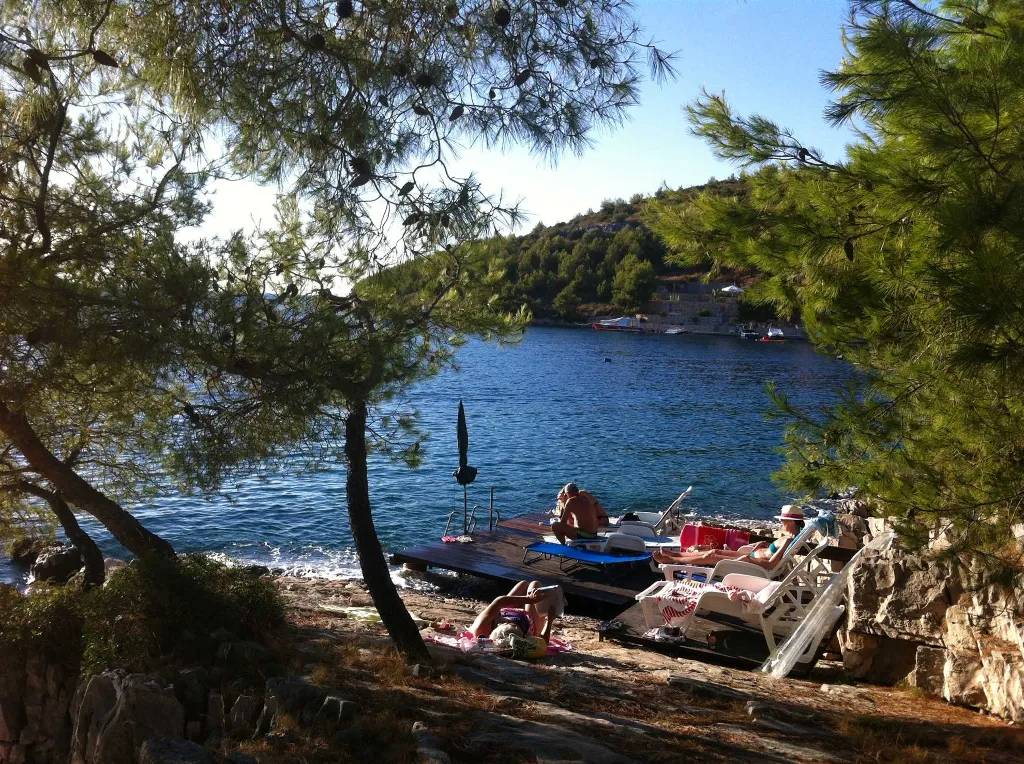 Sea View Apartment in Hvar for 3 Guests