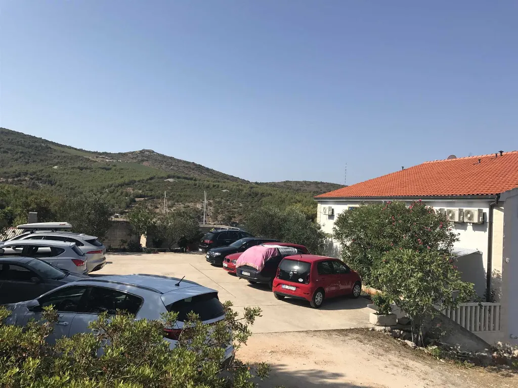 Apartment by the Sea in Hvar for 3 Guests