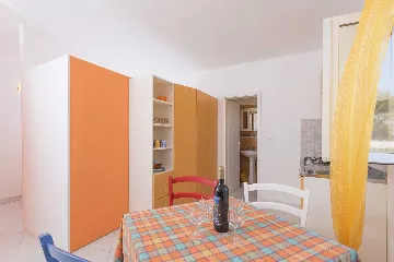 Hvar Apartment for 4 Guests with Terrace