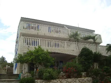 Hvar Apartment for 4 Guests with Terrace