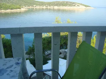 Hvar Apartment with Balcony and Bay View