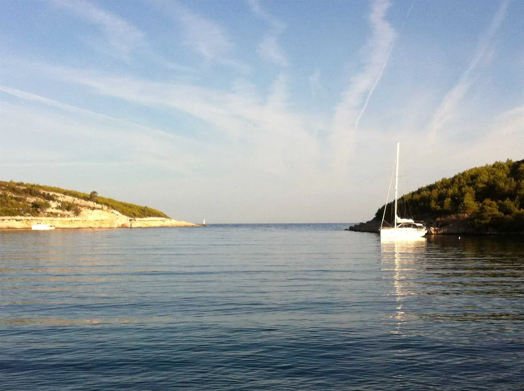Hvar Apartment with Balcony and Bay View