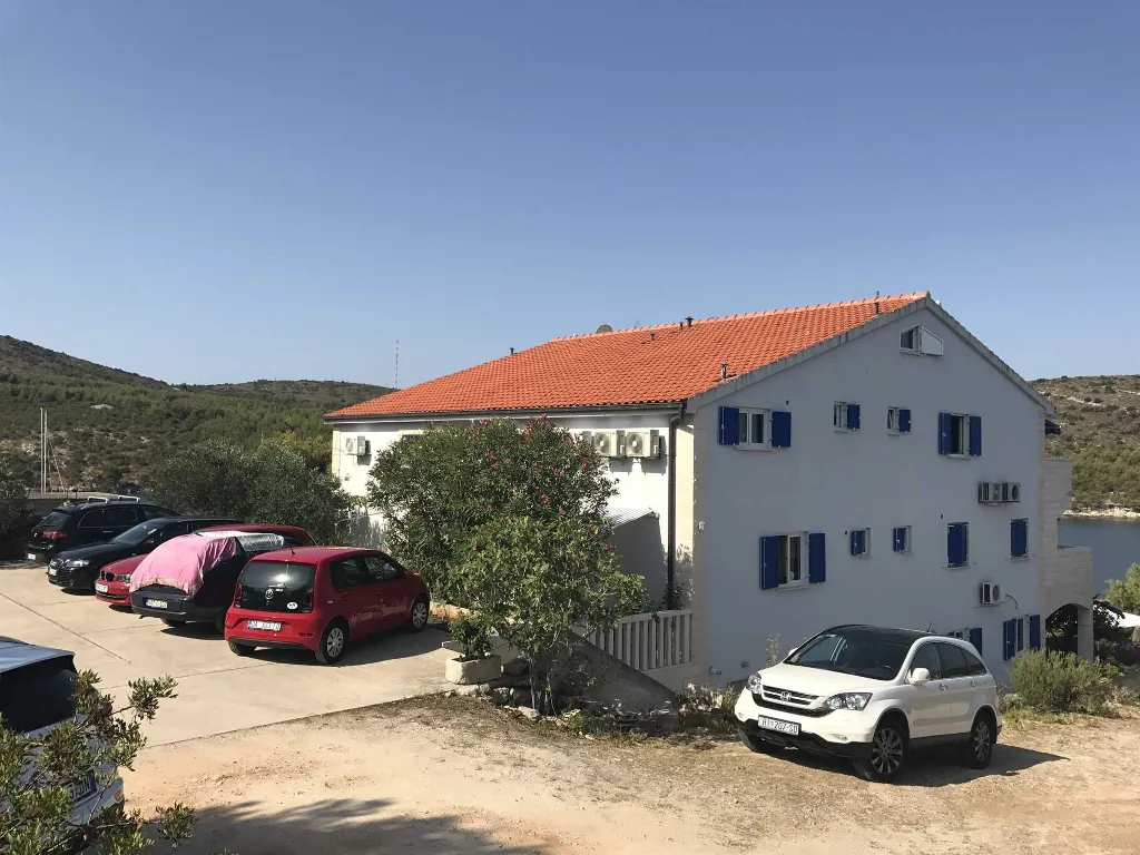 Hvar Apartment with Balcony and Bay View