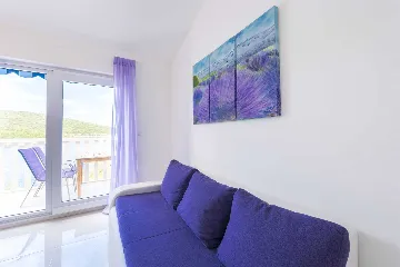 Apartment with Balcony in Hvar for 6 Guests