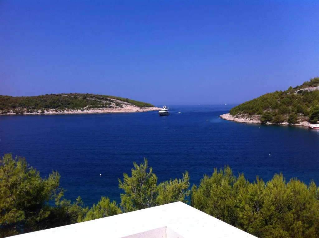 Apartment with Balcony in Hvar for 6 Guests