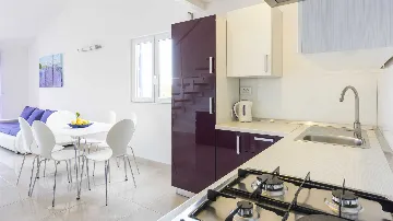 Apartment with Balcony in Hvar for 6 Guests