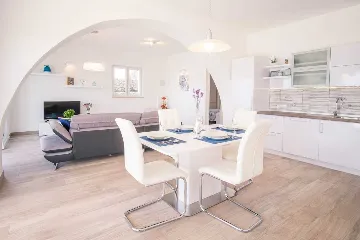 Apartment in Vrbnik with Private Infinity Pool