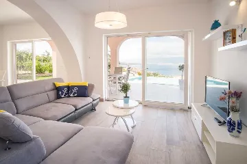 Apartment in Vrbnik with Private Infinity Pool