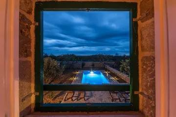 Villa with Swimming Pool in Vir, Croatia